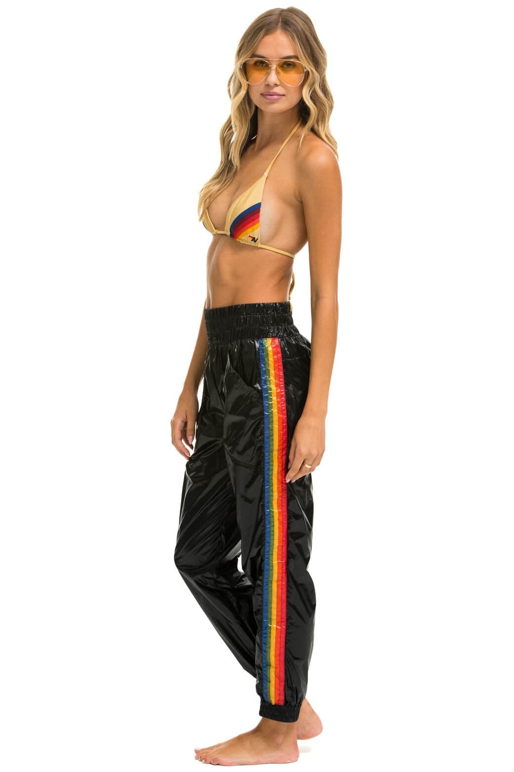5 STRIPE HI RISE WIND PANT - BLACK