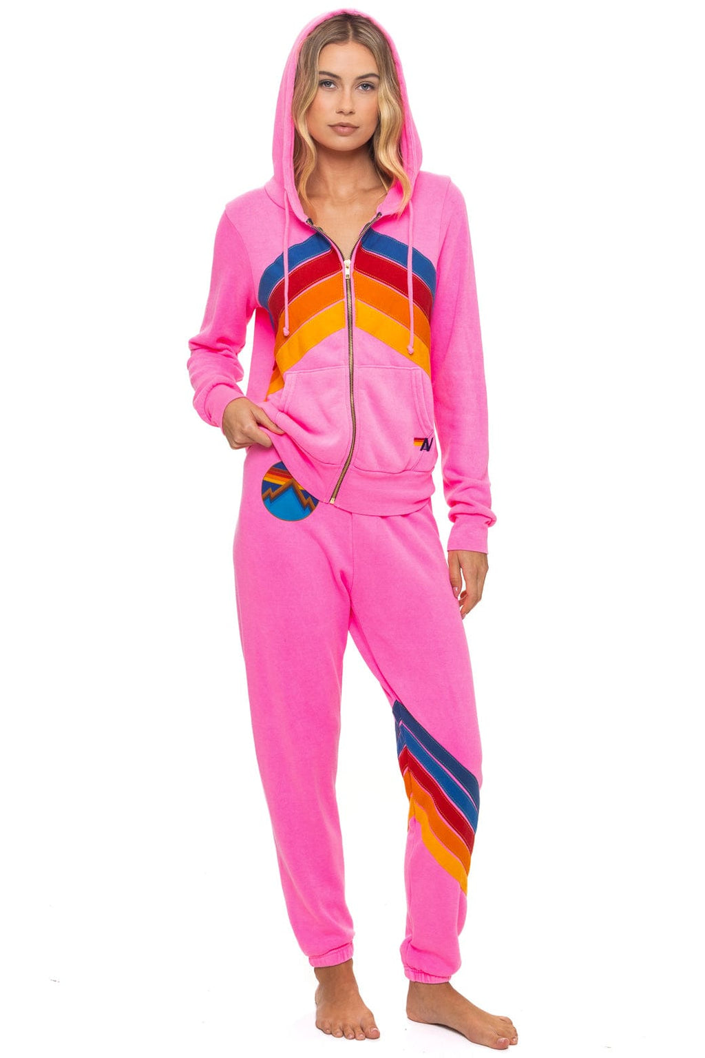 ALL SEASONS CIRCLE CHEVRON SWEATPANTS - NEON PINK