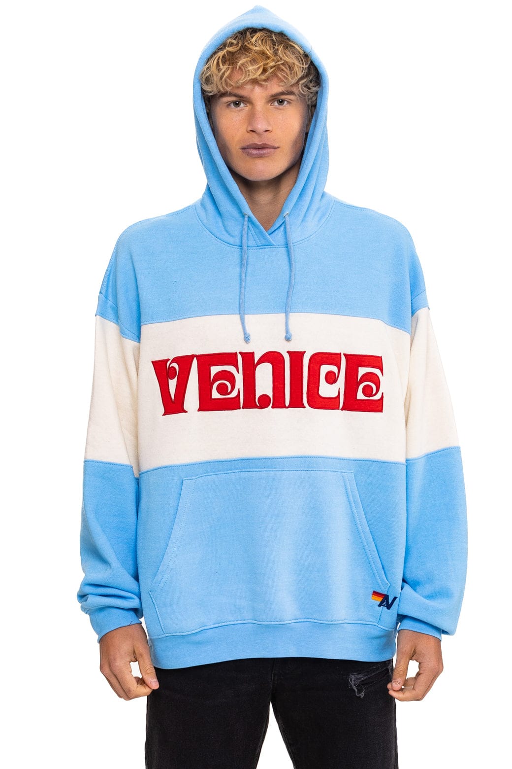 VENICE EMBROIDERY COLOR BLOCK PULLOVER HOODIE RELAXED - SKY // VINTAGE WHITE