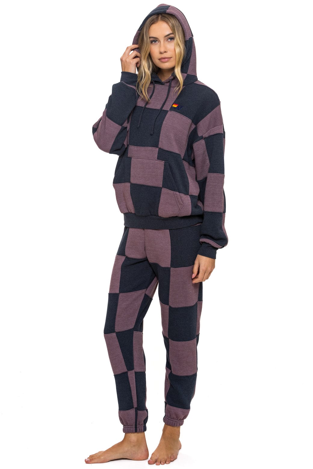 CHECK QUILT RELAXED PULLOVER HOODIE - CHARCOAL // MOCHA