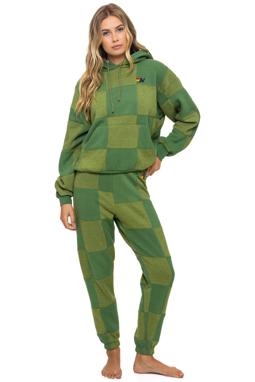 CHECK QUILT RELAXED PULLOVER HOODIE - JUNGLE GREEN // PALM