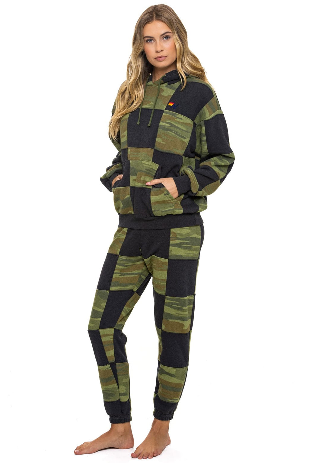 CHECK QUILT RELAXED PULLOVER HOODIE - SMOKE // CAMO