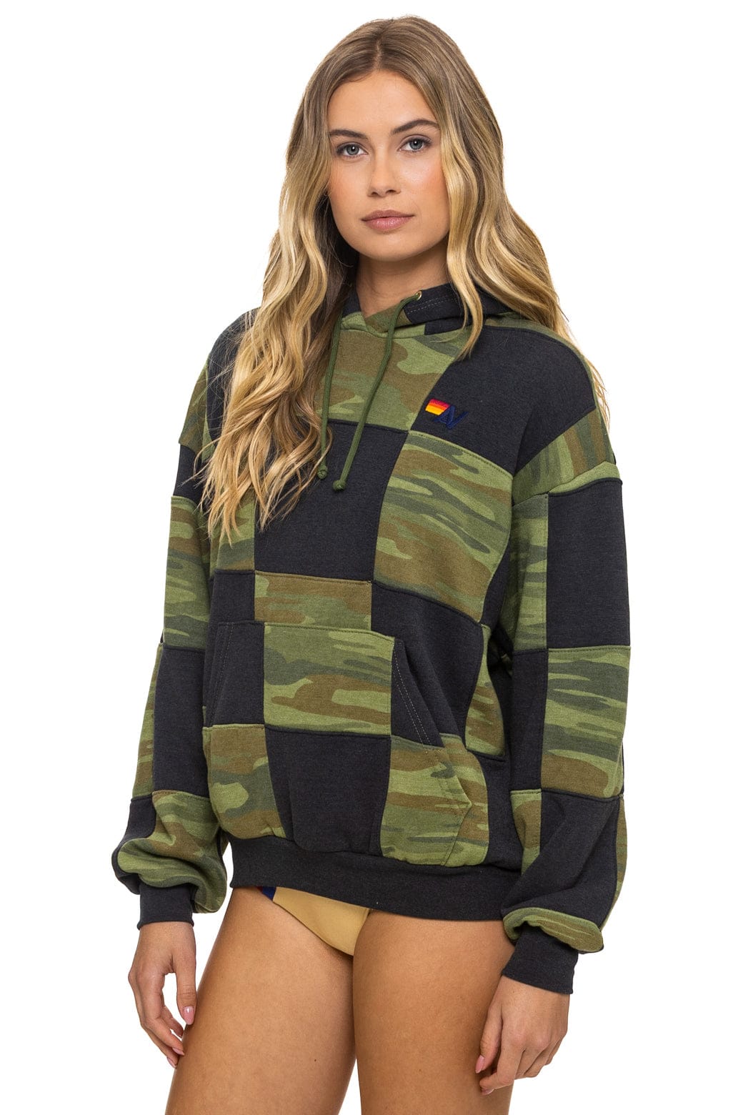 CHECK QUILT RELAXED PULLOVER HOODIE - SMOKE // CAMO