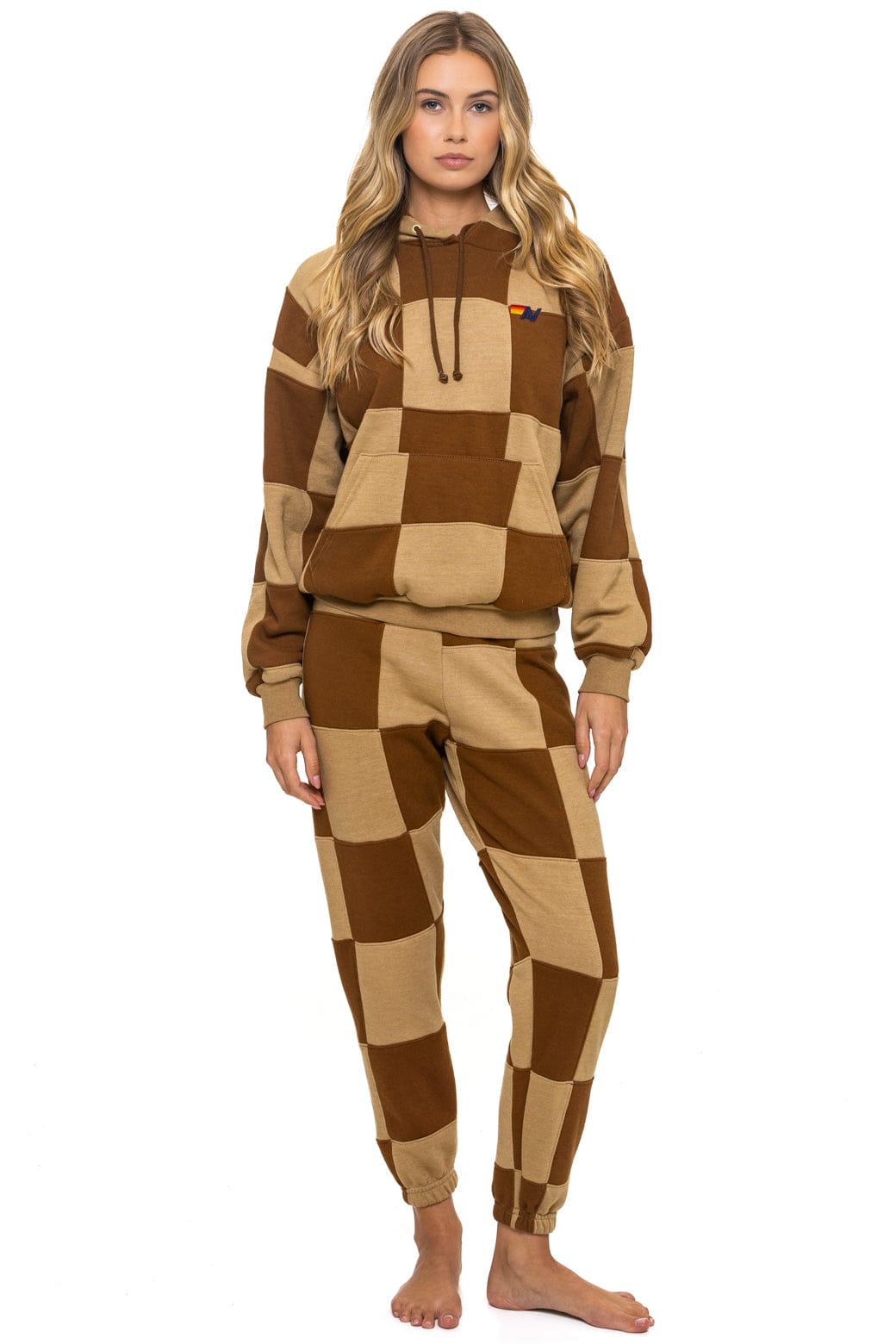 CHECK QUILT RELAXED PULLOVER HOODIE - TAN // CINNAMON