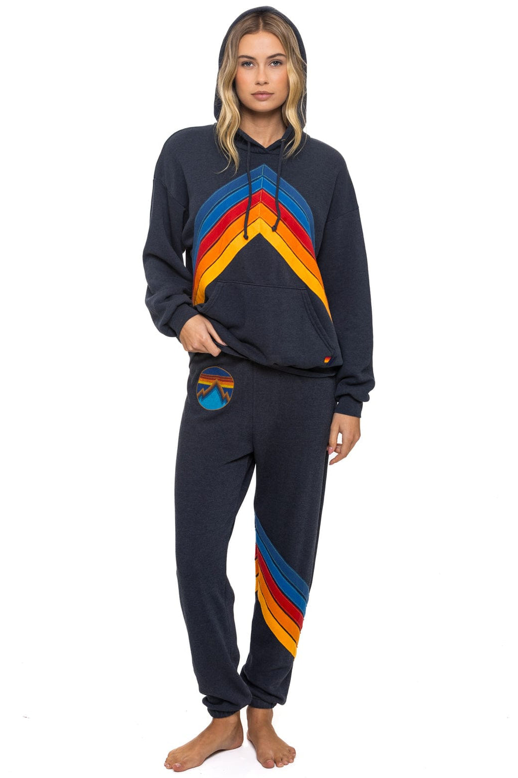 MOUNTAIN STITCH CHEVRON PULLOVER HOODIE RELAXED - CHARCOAL