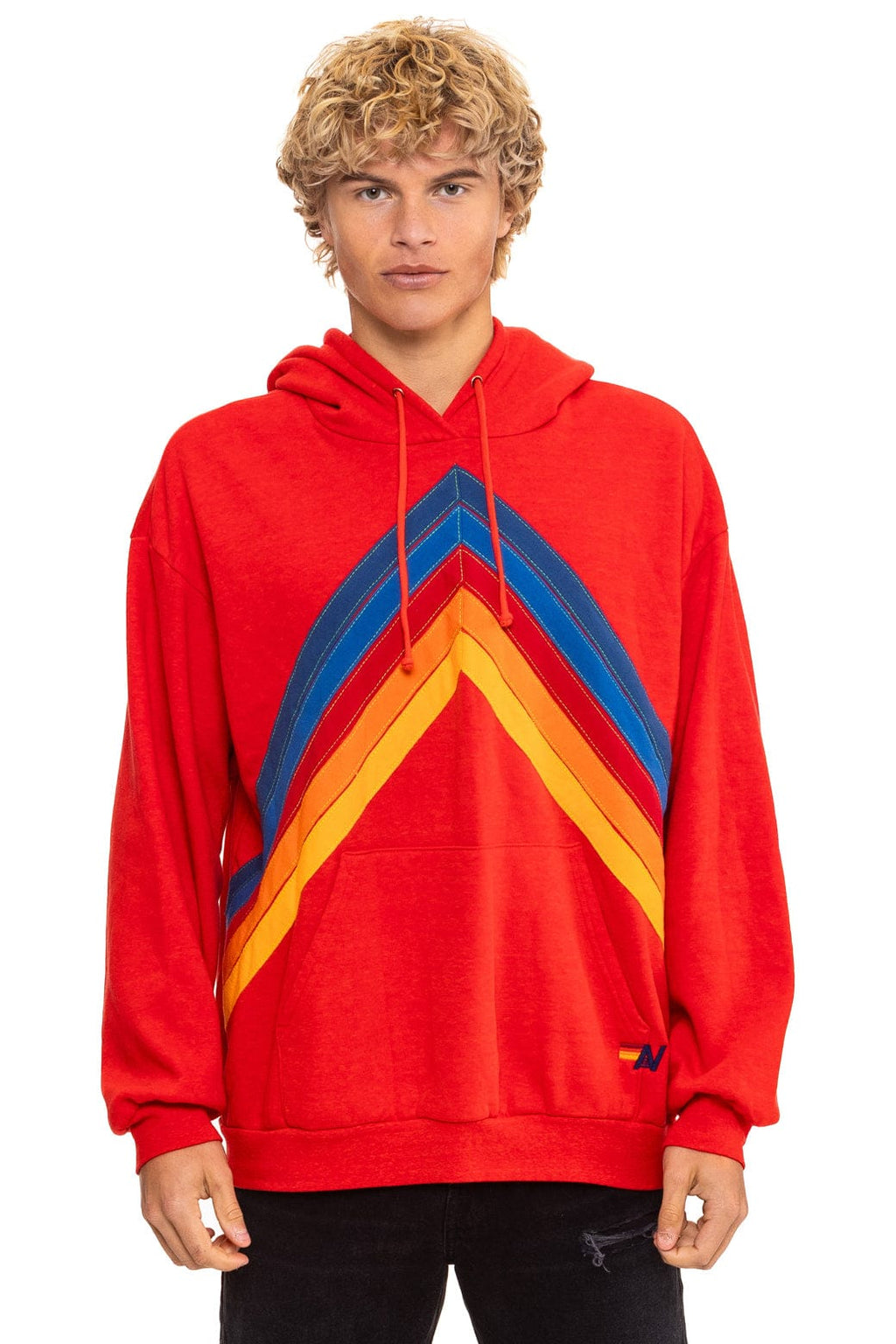 MOUNTAIN STITCH CHEVRON PULLOVER HOODIE RELAXED - RED