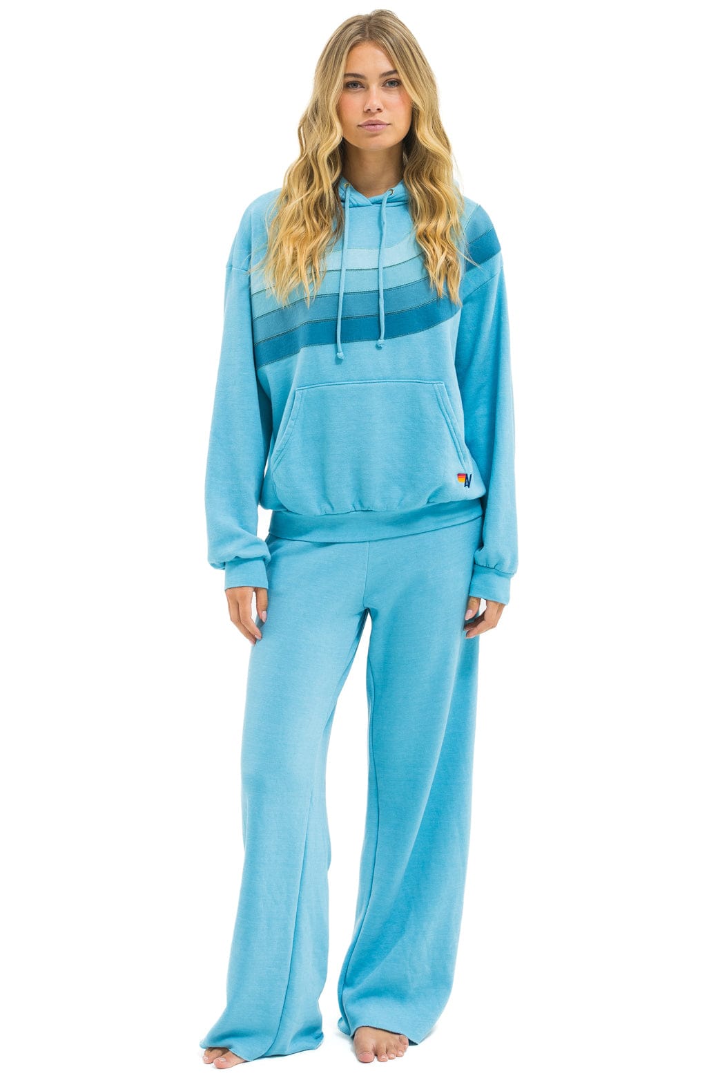 WAVE STRIPE 4 PULLOVER HOODIE RELAXED - AQUA // AQUA