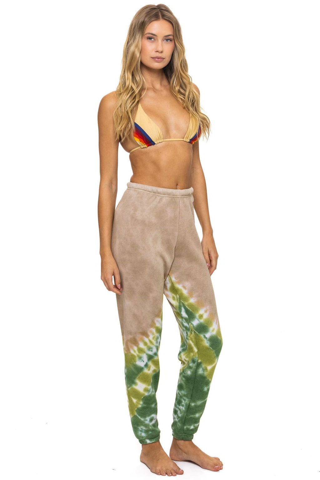 HAND DYED V SWEATPANTS - TIE DYE SAND // JUNGLE