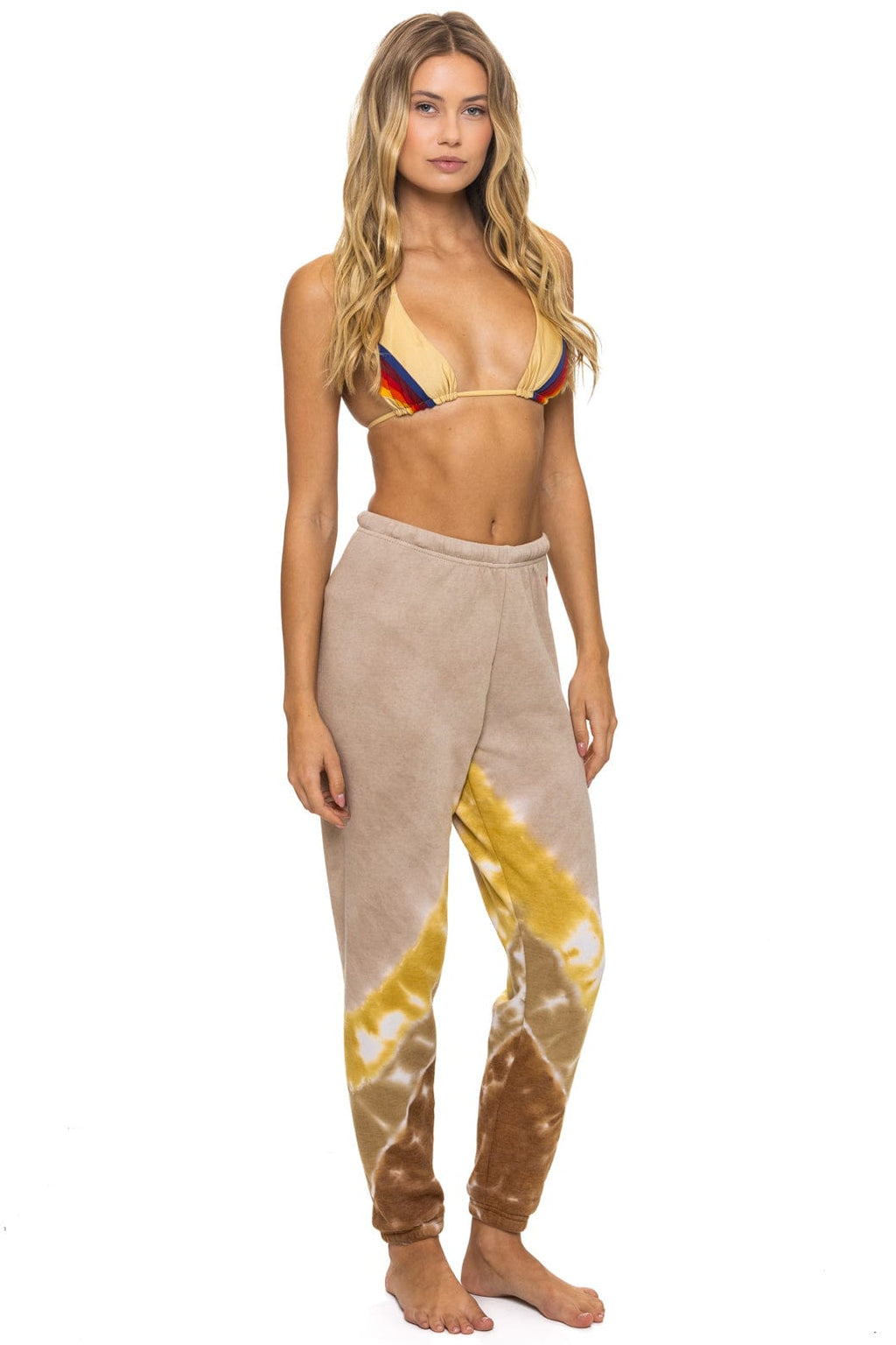 HAND DYED V SWEATPANTS - TIE DYE SAND // CINNAMON