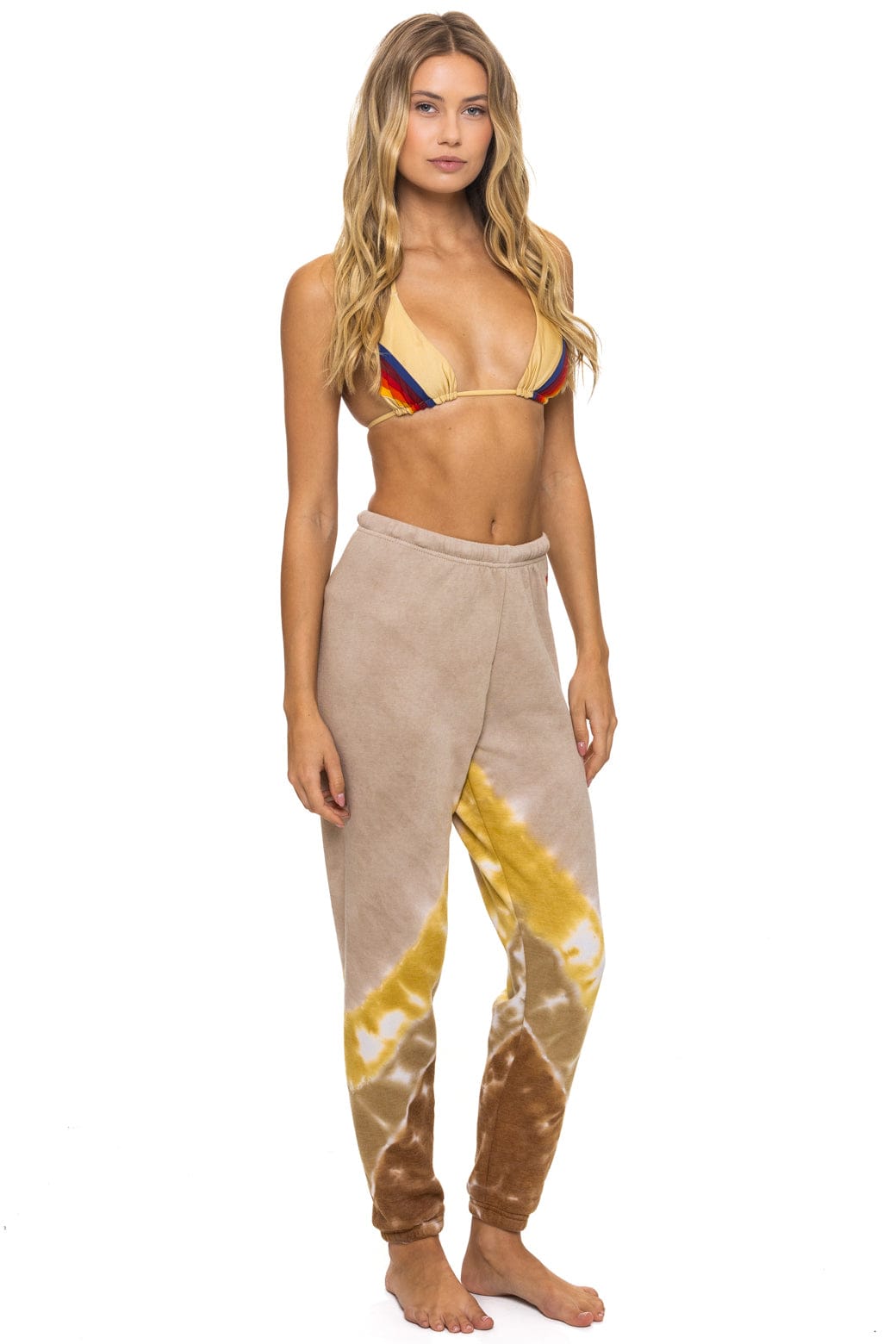 HAND DYED V SWEATPANTS - TIE DYE SAND // CINNAMON