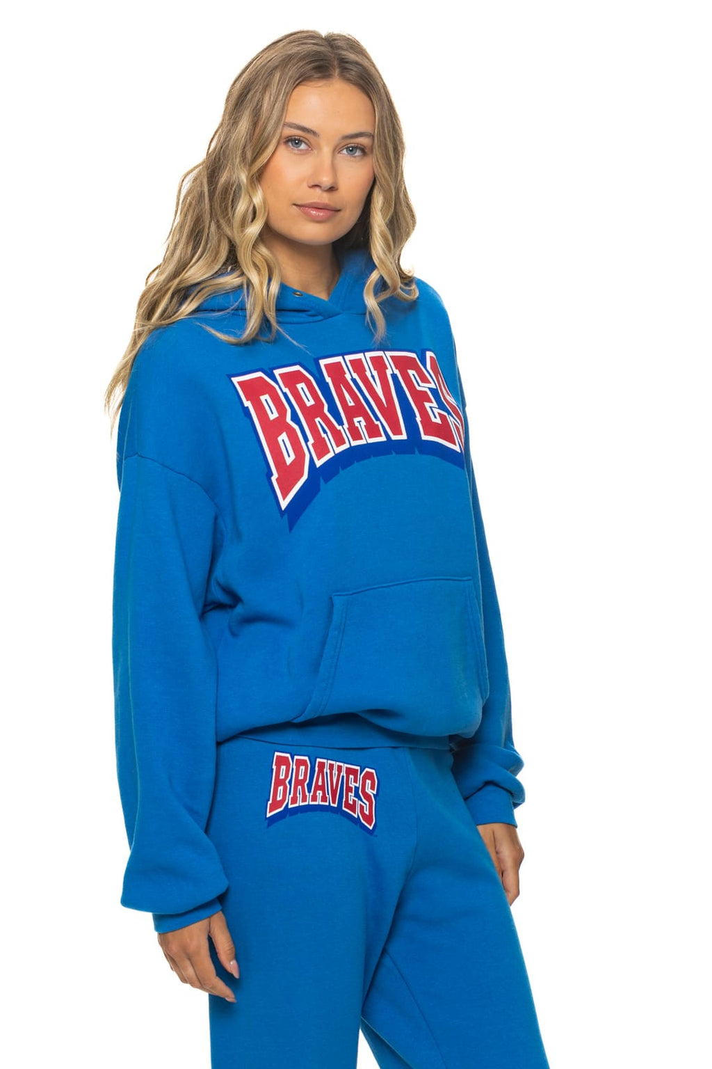 ATLANTA BRAVES 2026 RELAXED PULLOVER HOODIE - ADVENTURE BLUE
