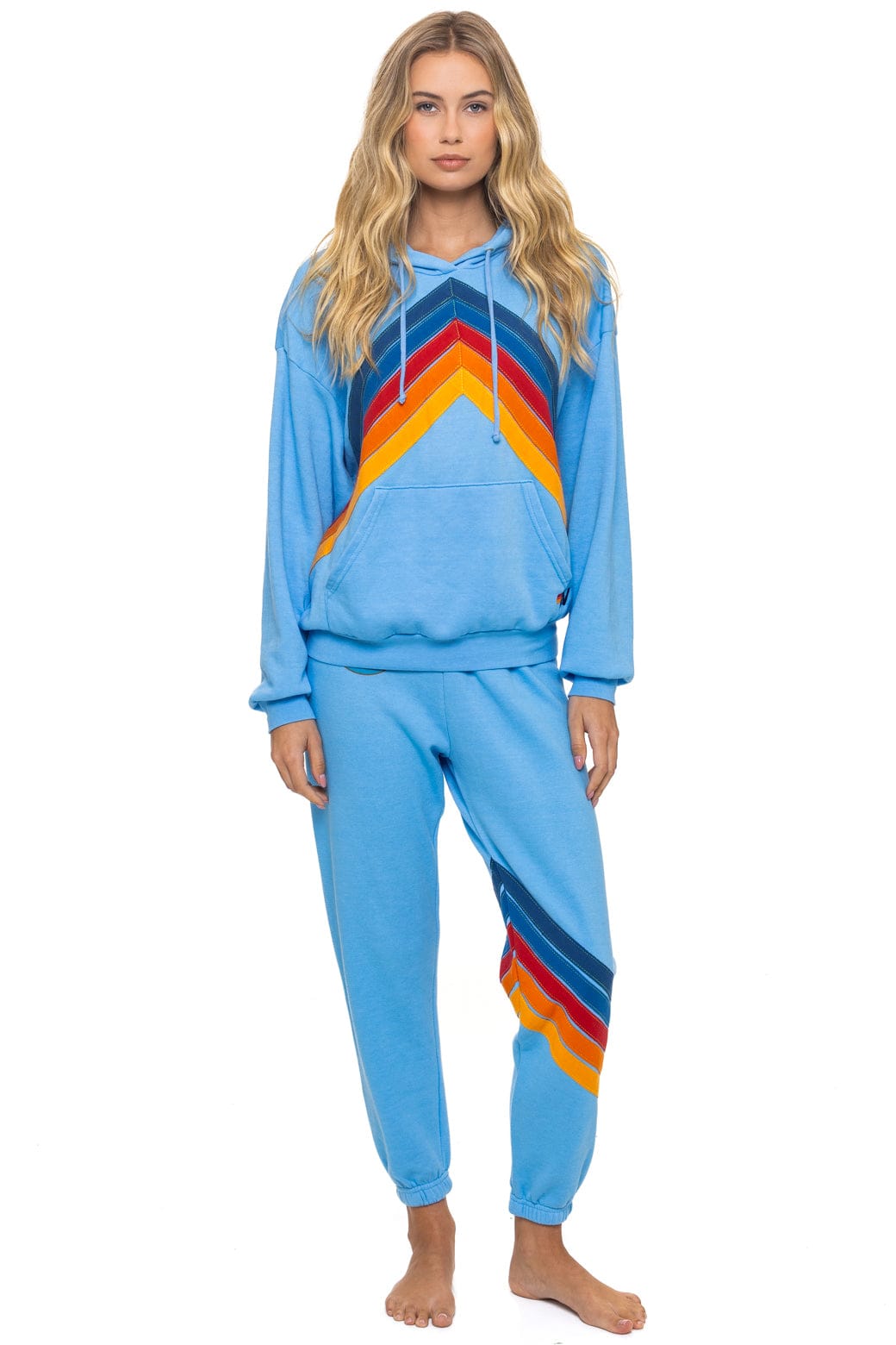 MOUNTAIN STITCH CHEVRON PULLOVER HOODIE RELAXED - SKY