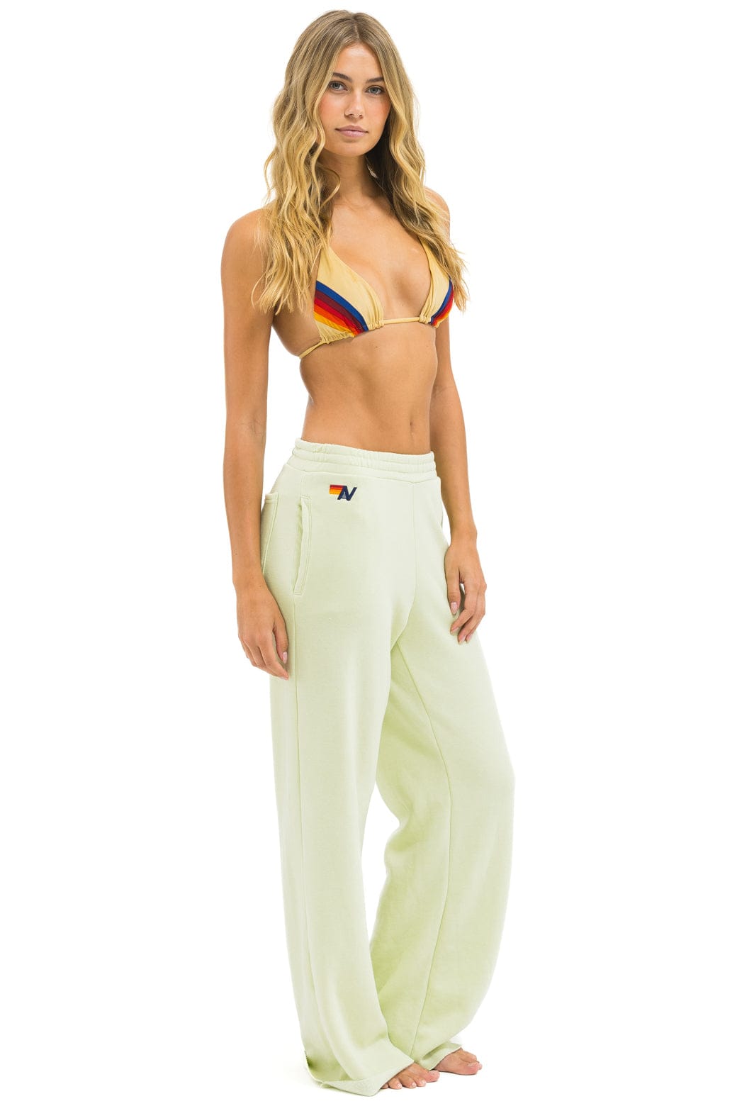 WIDE LEG POCKET SWEATPANTS - LIME CREAM