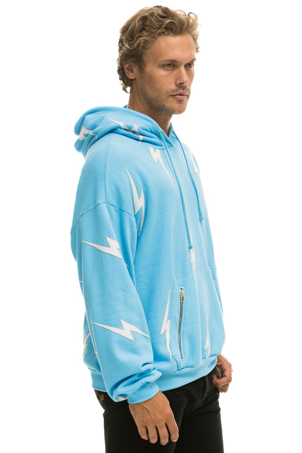 BOLT STITCH REPEAT RELAXED PULLOVER HOODIE WITH POCKET ZIPPERS - SKY // WHITE